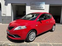Usata Lancia Ypsilon 70 CV (51 kW) 2017 Rosso Utilitaria