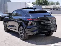 Nuova Audi Q3 Sportback S-Line 150 CV (110 kW) 2026 Nero metallizzato SUV