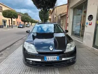 Usata Renault Laguna III 173 CV (127 kW) 2012 Nero Station wagon