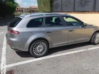 Usata Alfa Romeo 159 150 CV (110 kW) 2007 Grigio Station wagon