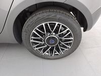 Usata Lancia Ypsilon 70 CV (51 kW) 2024 Grigio Utilitaria