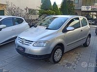 Usata VW Fox 70 CV (51 kW) 2006 Bianco Utilitaria