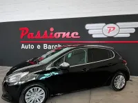 Usata Peugeot 208 82 CV (60 kW) 2019 Nero Utilitaria