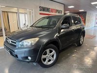 Usata Toyota RAV4 Luxury 177 CV (130 kW) 2007 Grigio SUV