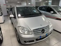 Usata Mercedes A150 Executive 95 CV (69 kW) 2011 Grigio Utilitaria
