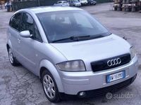 Usata Audi A2 74 CV (54 kW) 2002 Grigio Utilitaria