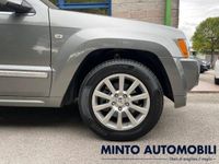 Usata Jeep Grand Cherokee Overland 218 CV (160 kW) 2007 Grigio SUV