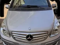 Usata Mercedes B200 140 CV (102 kW) 2006 Argento Monovolume
