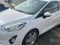 Usata Ford Fiesta Trend 85 CV (62 kW) 2020 Bianco Utilitaria