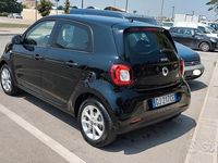 Usata Smart ForFour Prime 71 CV (52 kW) 2019 Nero Utilitaria