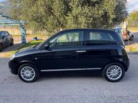 Usata Lancia Ypsilon 60 CV (44 kW) 2009 Nero Utilitaria