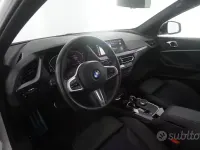 Usado BMW 118 M Sport 150 CV (110 kW) 2024 Blanco Utilitario