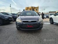 Usata Ford Focus Titanium 90 CV (66 kW) 2010 Grigio Station wagon