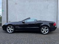 Usata Mercedes SL350 245 CV (180 kW) 2004 Nero Cabrio