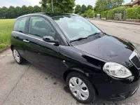 Usata Lancia Ypsilon 60 CV (44 kW) 1995 Nero Utilitaria