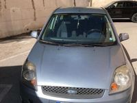 Usata Ford Fiesta 68 CV (50 kW) 2007 Blu Utilitaria