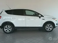 Usata Ford Kuga Titanium 140 CV (102 kW) 2012 Bianco SUV