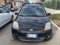 Usata Ford Fiesta 80 CV (58 kW) 2008 Nero Utilitaria
