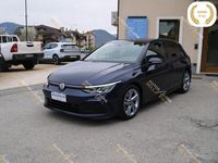 Usata VW Golf VIII R-line 150 CV (110 kW) 2020 Blu Berlina