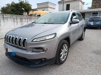 Usata Jeep Cherokee Longitude 140 CV (102 kW) 2015 Grigio SUV