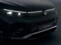 Nuova VW Tiguan R-line Plus 150 CV (110 kW) 2026 D4d4  velvet green metallizza SUV
