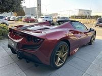 Usata Ferrari F8 721 CV (530 kW) 2022 Rosso Cabrio