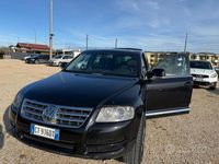Usata VW Touareg 174 CV (127 kW) 2005 Nero SUV