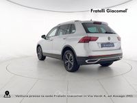 Usata VW Tiguan Elegance 245 CV (180 kW) 2022 Reflex silver metallizzato SUV