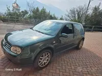 Usado VW Golf IV 105 CV (77 kW) 2003 Verde Utilitario