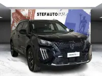 Usata Peugeot 2008 Allure 131 CV (96 kW) 2025 Nero perla SUV