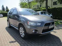 Usata Mitsubishi Outlander Instyle 156 CV (114 kW) 2011 Grigio SUV