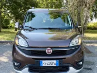 Usata Fiat Doblò Trekking 120 CV (88 kW) 2018 Bronzo met. Monovolume