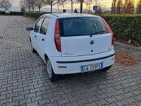 Usata Fiat Punto 69 CV (50 kW) 2005 Bianco Berlina