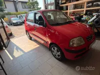 Usata Hyundai Atos Style 63 CV (46 kW) 2005 Rosso Utilitaria