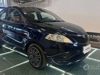 Usata Lancia Ypsilon 69 CV (50 kW) 2018 Blu Utilitaria