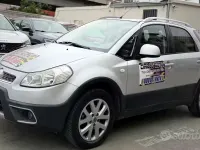 Usata Fiat Sedici 135 CV (99 kW) 2010 Grigio SUV