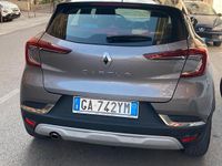 Usata Renault Captur 100 CV (73 kW) 2020 Grigio SUV