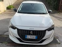 Usata Peugeot 208 Allure 102 CV (75 kW) 2022 Bianco Utilitaria