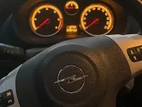 Usata Opel Corsa 75 CV (55 kW) 2007 Bluazzurro Utilitaria