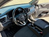 Usata Kia Rio 84 CV (61 kW) 2020 Verde Utilitaria