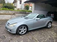 Usata Mercedes SLK200 163 CV (119 kW) 2004 Argento Cabrio