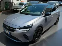 Usata Opel Corsa Design & Tech 75 CV (55 kW) 2022 Argento Utilitaria