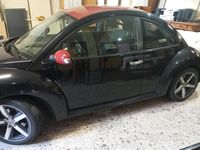 Usata VW New Beetle 105 CV (77 kW) 2007 Nero Utilitaria