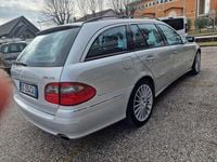Usata Mercedes E280 Avantgarde 190 CV (139 kW) 2007 Grigio Station wagon