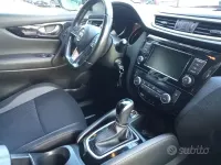Usata Nissan Qashqai 160 CV (117 kW) 2019 Bianco SUV