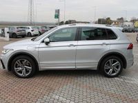 Usata VW Tiguan R-line 150 CV (110 kW) 2023 Reflex silver SUV