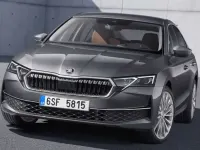 Nuova Skoda Octavia Executive 150 CV (110 kW) 2025 Argento Berlina