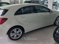 Usata Mercedes A180 109 CV (80 kW) 2018 Bianco Berlina