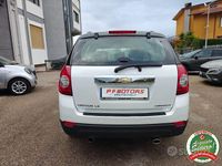 Usata Chevrolet Captiva LS 126 CV (92 kW) 2011 Bianco SUV