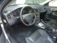 Usata Volvo S60 179 CV (131 kW) 2001 Grigio Berlina